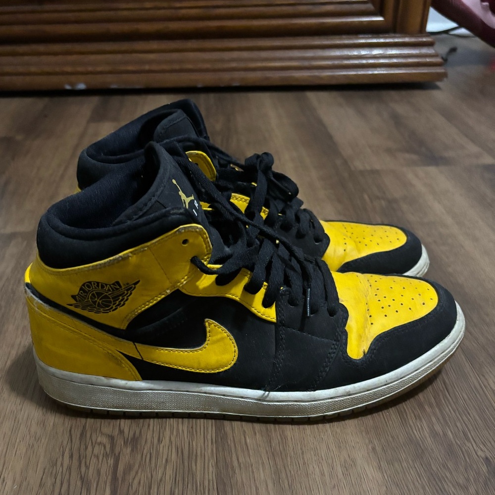 Air Jordan’s One Men’s Shoes